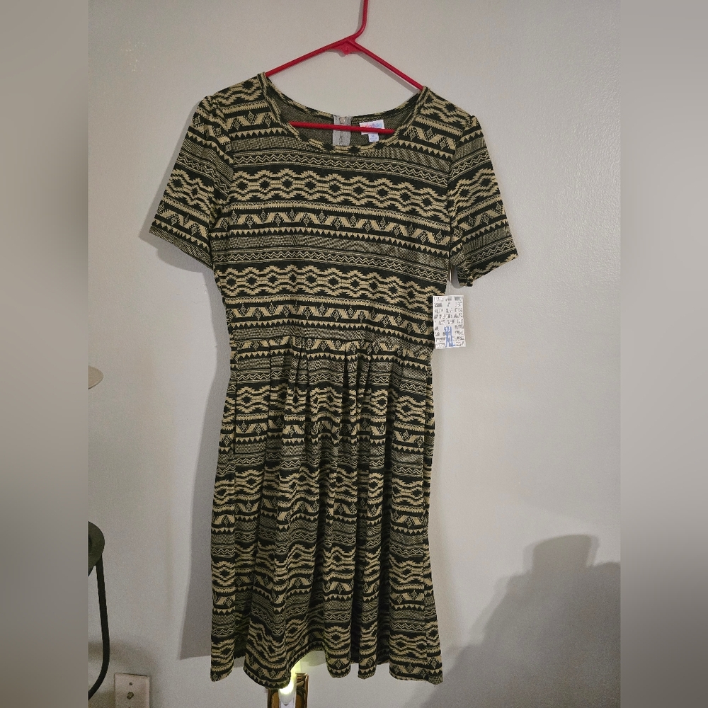 LuLaRoe Black and Tan A-Line Dress Casual Short Sleeve